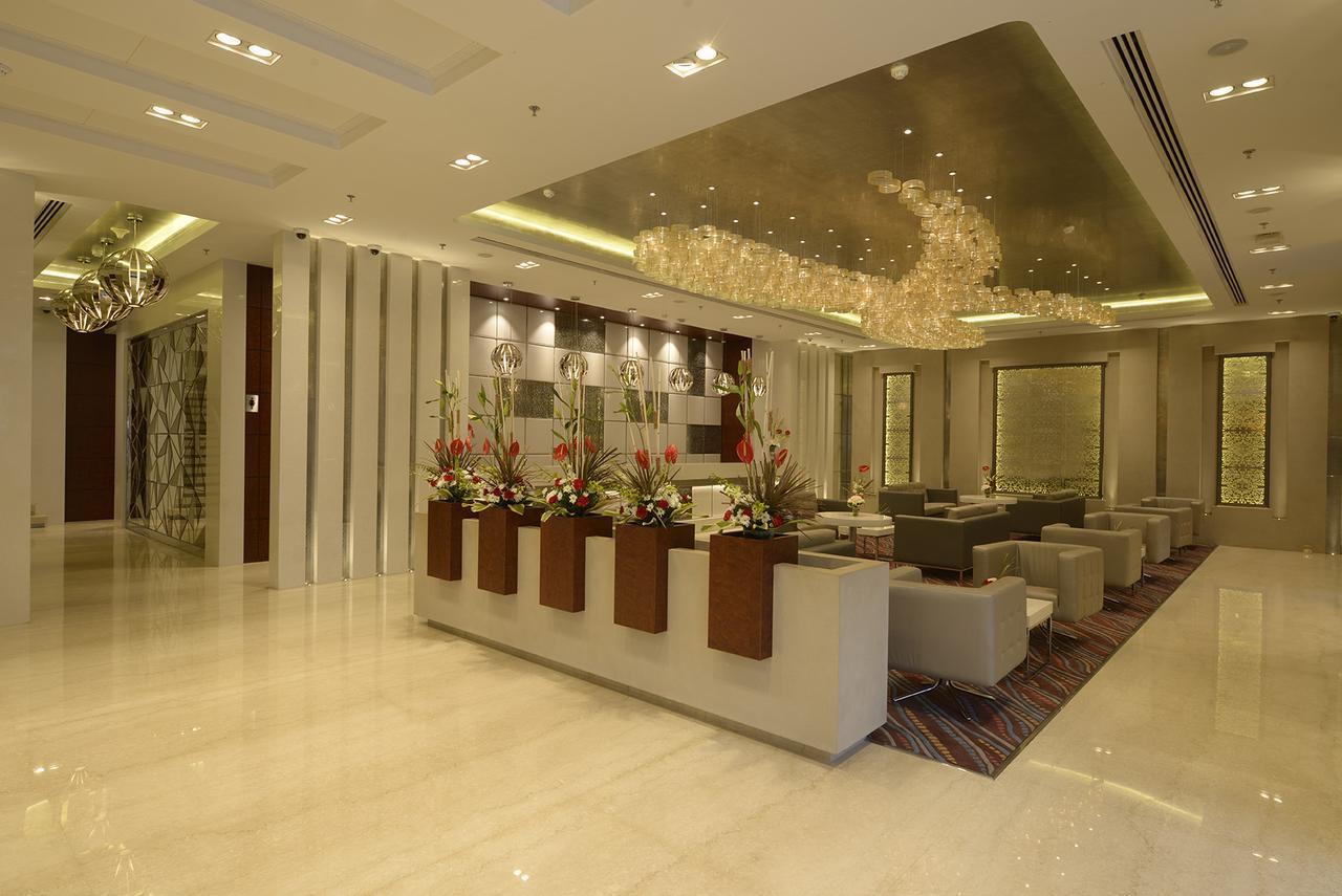 Genesis Hotel Near Mumbai Airport Buitenkant foto