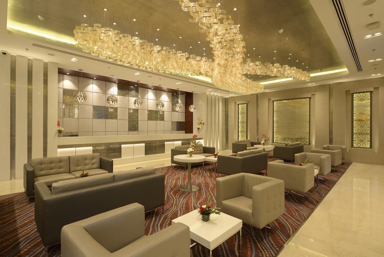 Genesis Hotel Near Mumbai Airport Buitenkant foto